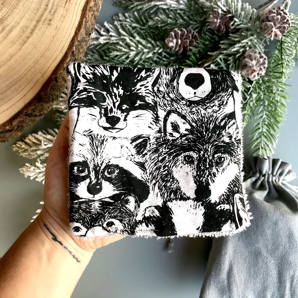 woodland-animal-face-square-wipes