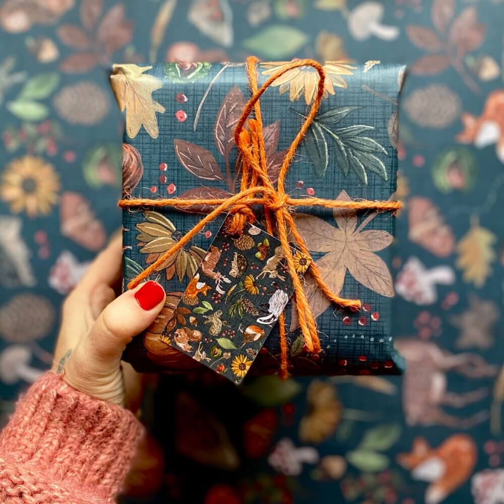 christmas-gift-wrap-woodland3